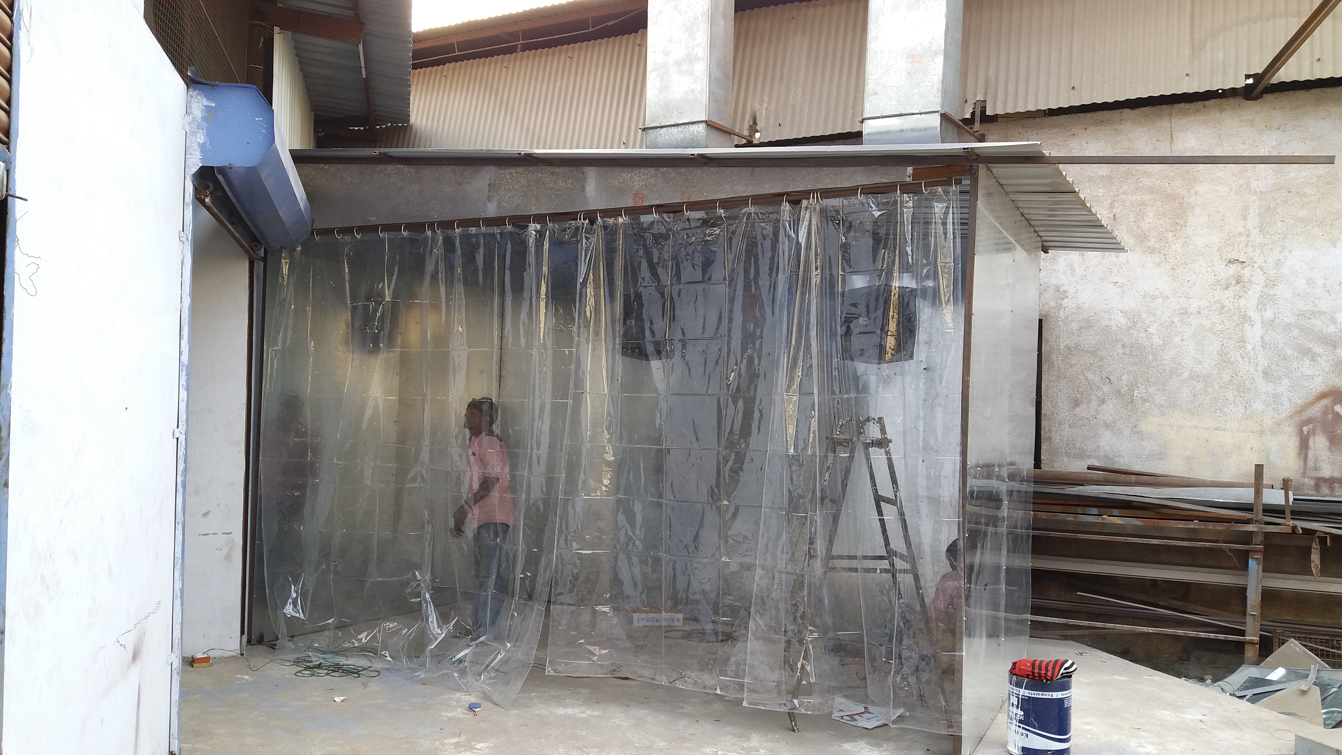 Paint Booth thumbnail 1