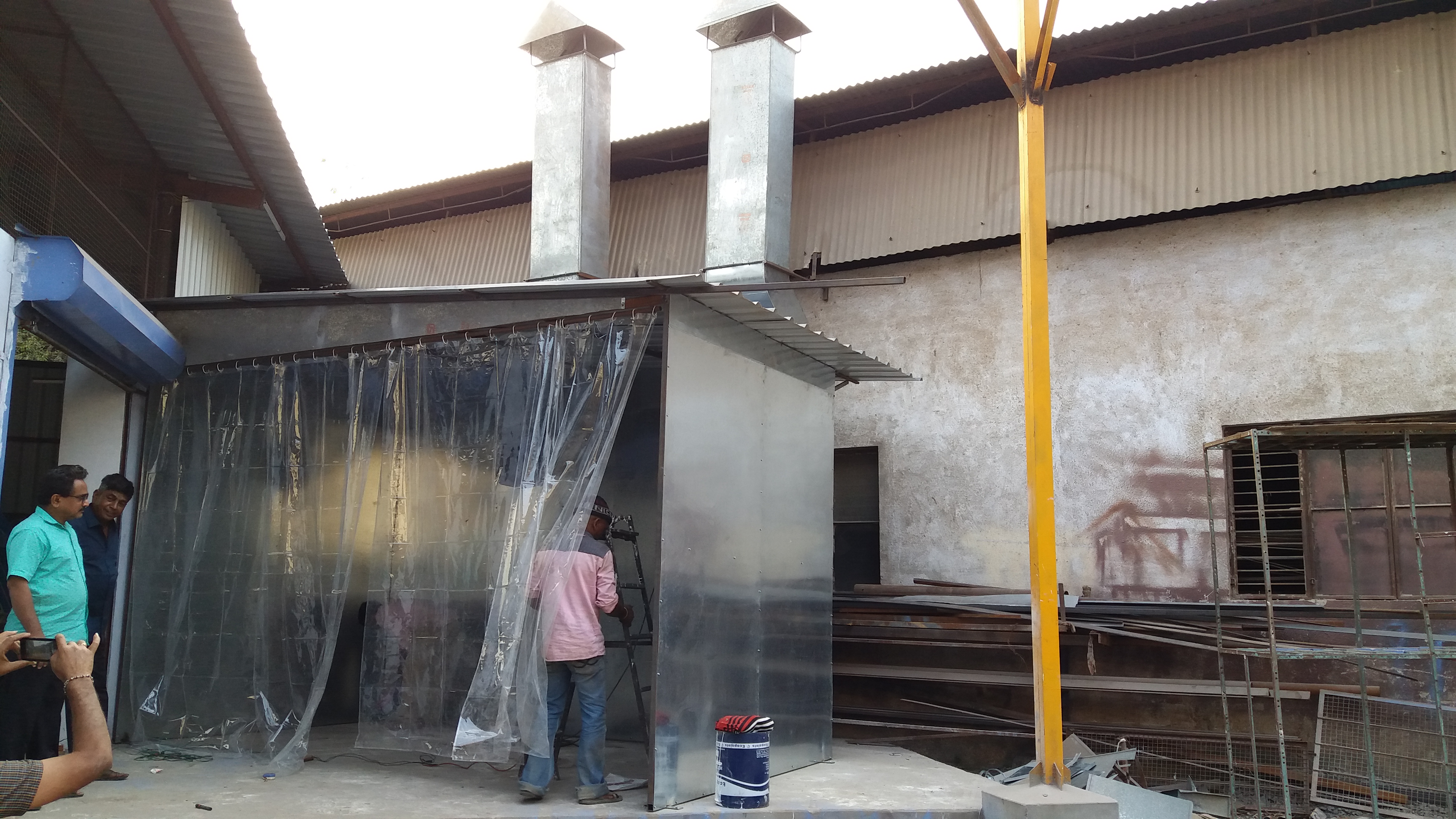 Paint Booth thumbnail 2
